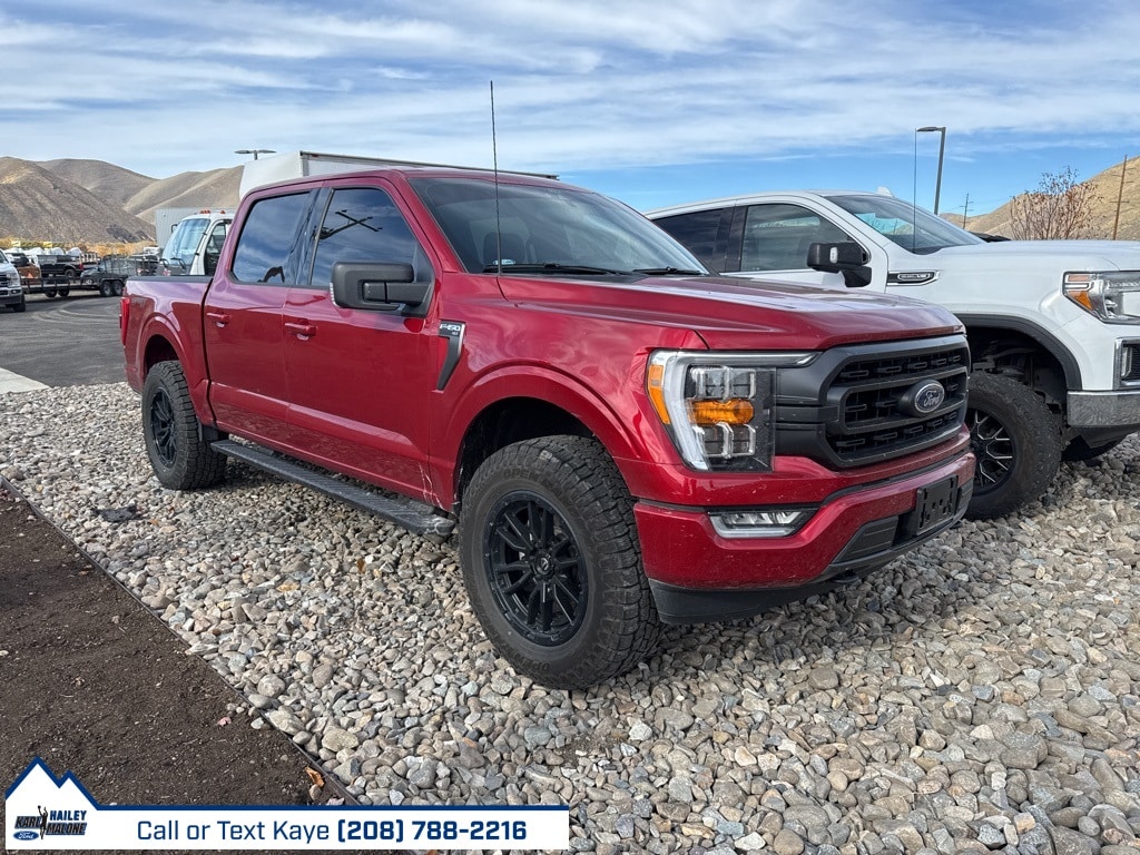Used 2021 Ford F-150 XLT Truck