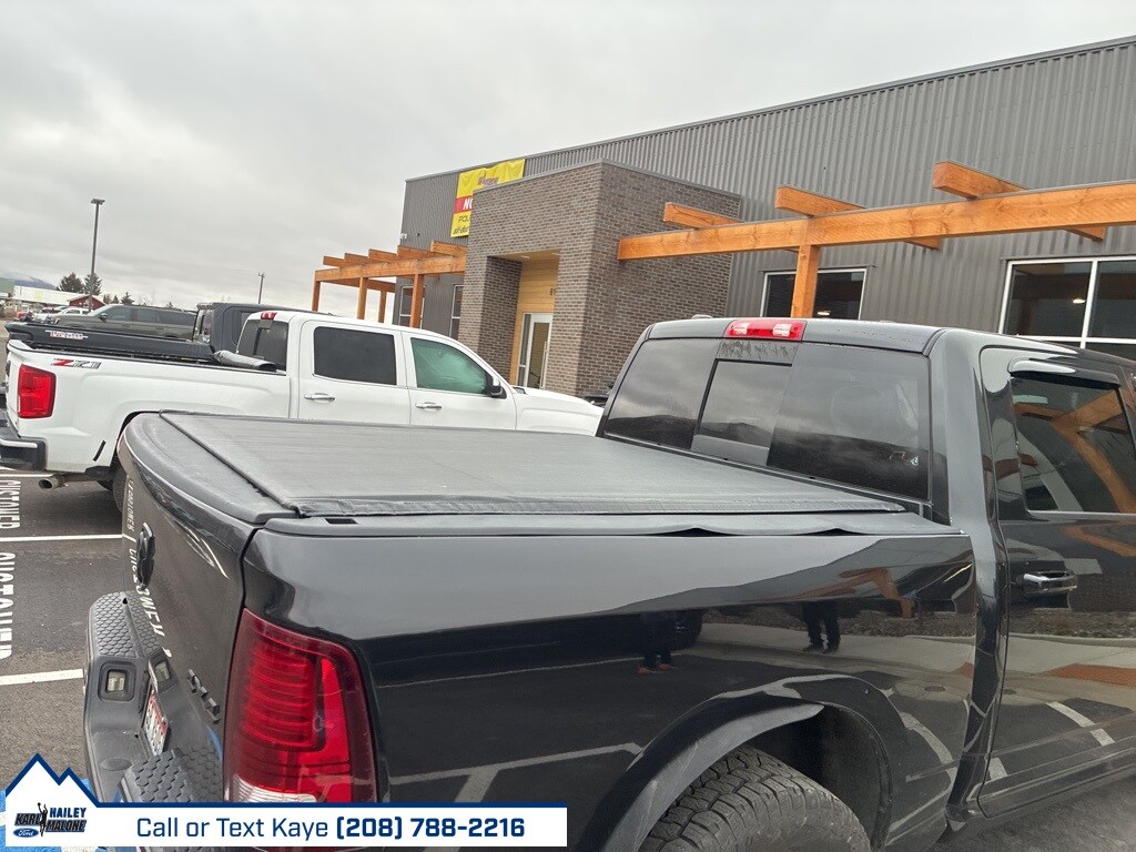 2015 Ram 1500 Sport photo 4