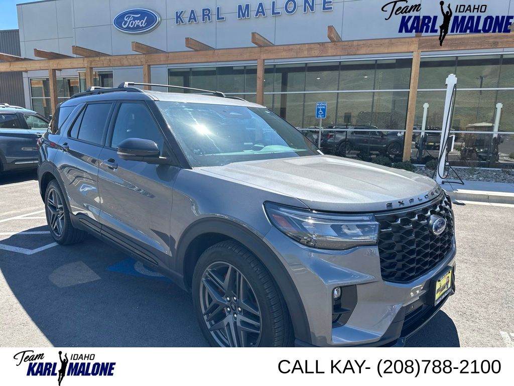 2025 Ford Explorer ST 4WD (PL535)'s photo