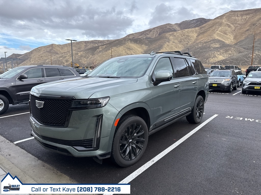 2024 Cadillac Escalade Sport's photo