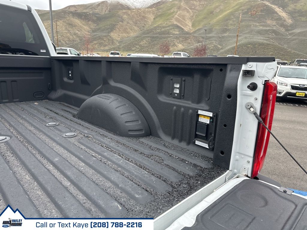 2025 Ford F-350 Super Duty XLT - Photo 8