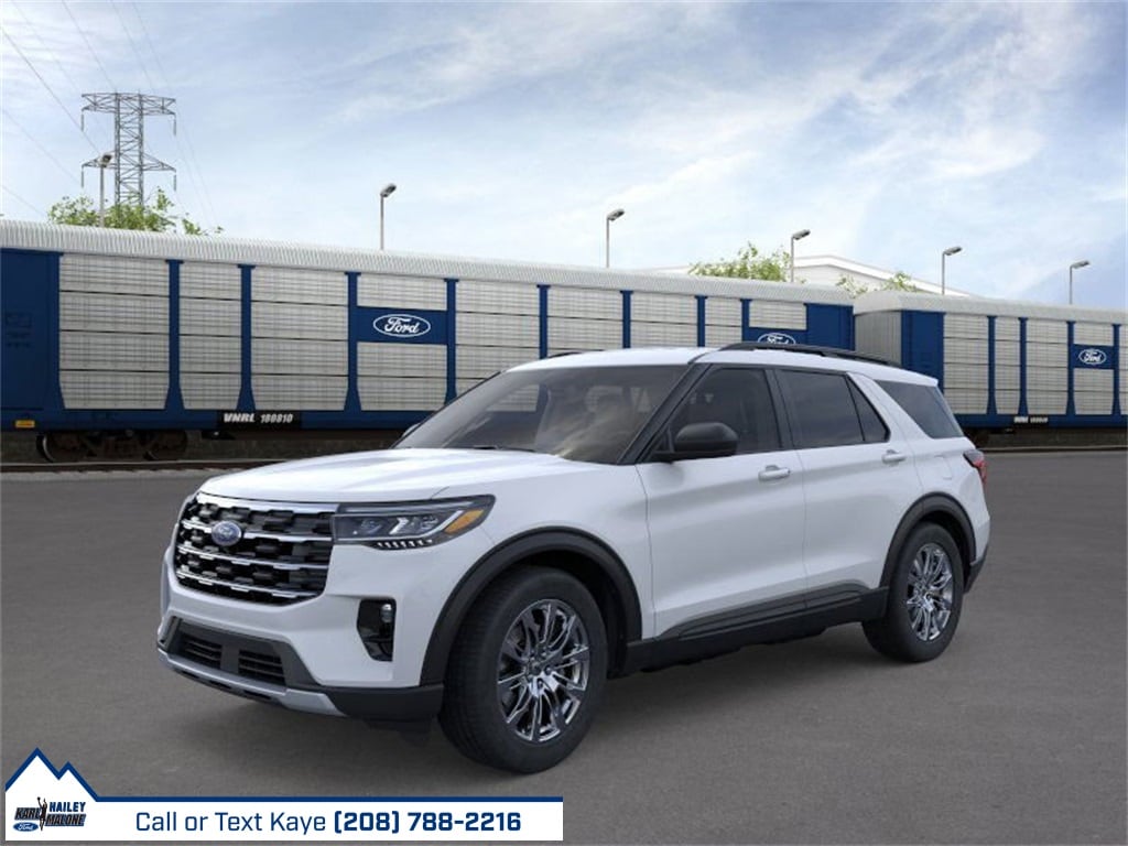 2026 Ford Explorer Active's photo