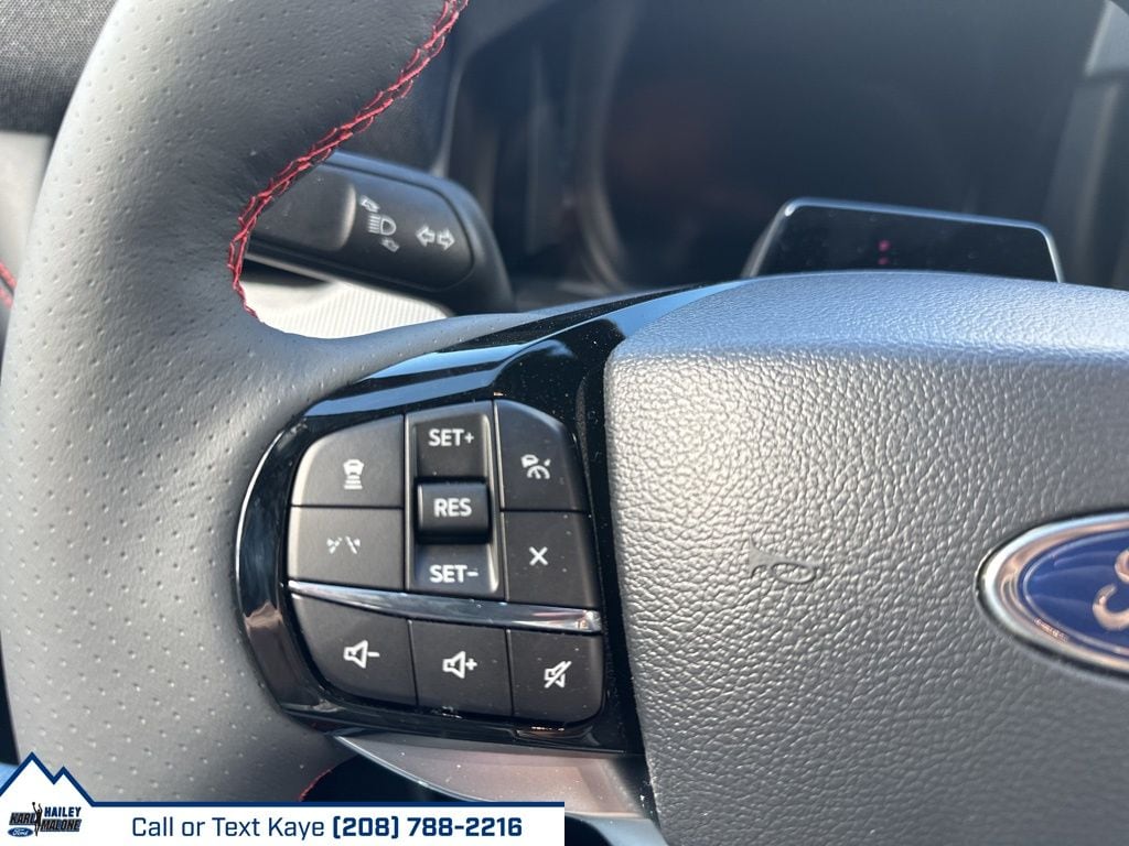 2026 Ford Explorer ST-Line - Photo 23