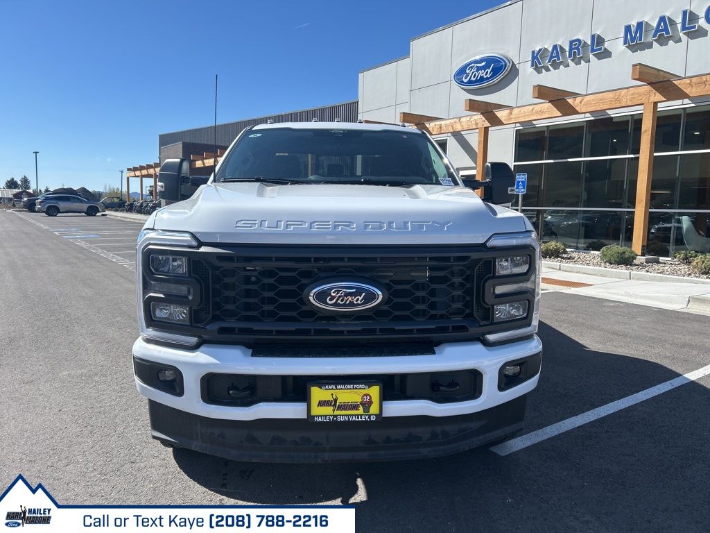 2026 Ford F-350 Super Duty XL - Photo 2