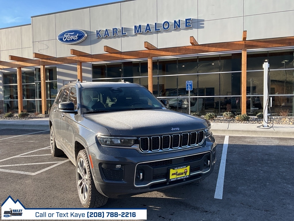 2021 Jeep Grand Cherokee L Overland's photo