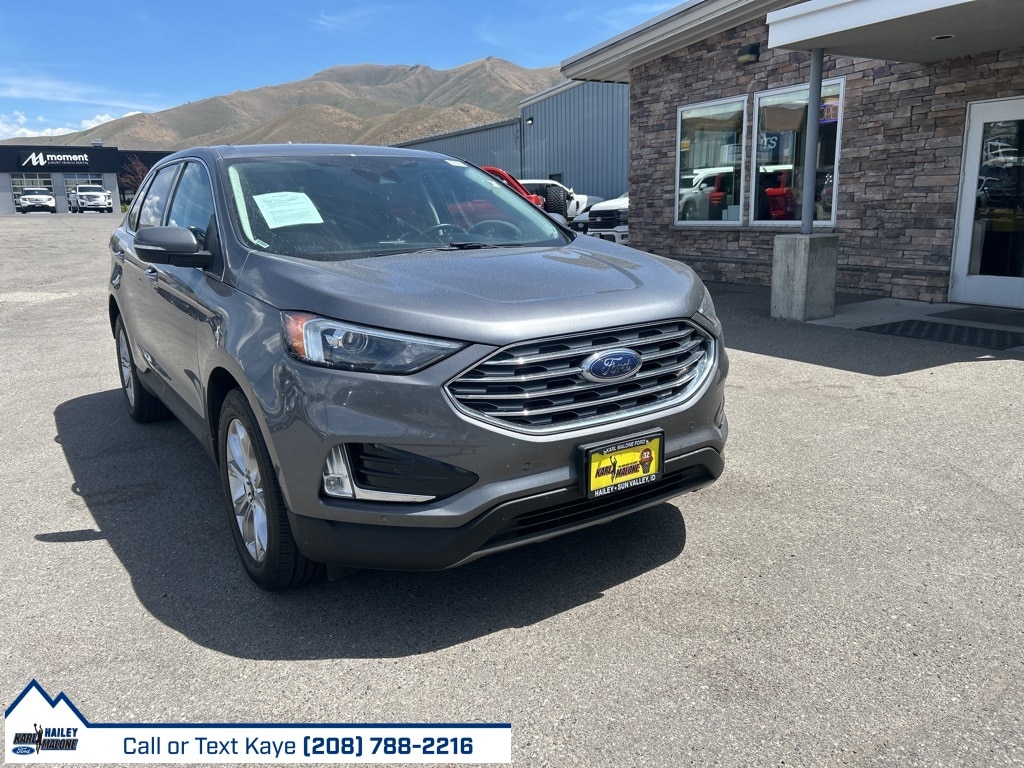 2022 Ford Edge SUV 