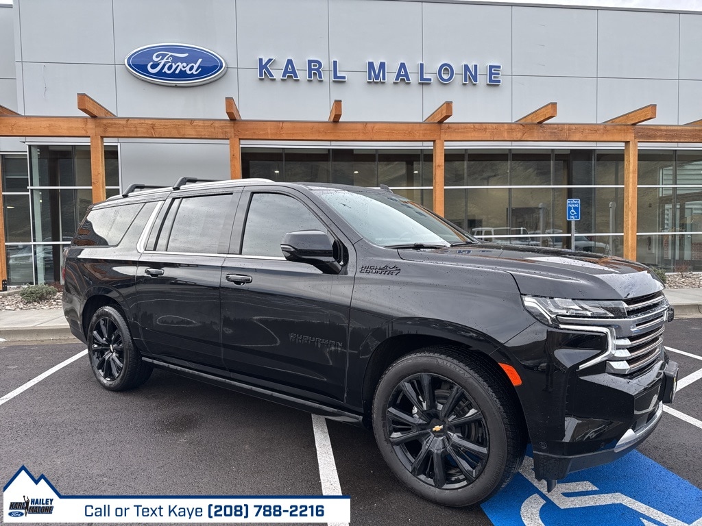 2024 Chevrolet Suburban High Country's photo