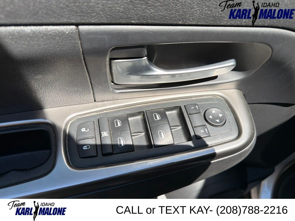 2010 Jeep Liberty Renegade - Photo 20