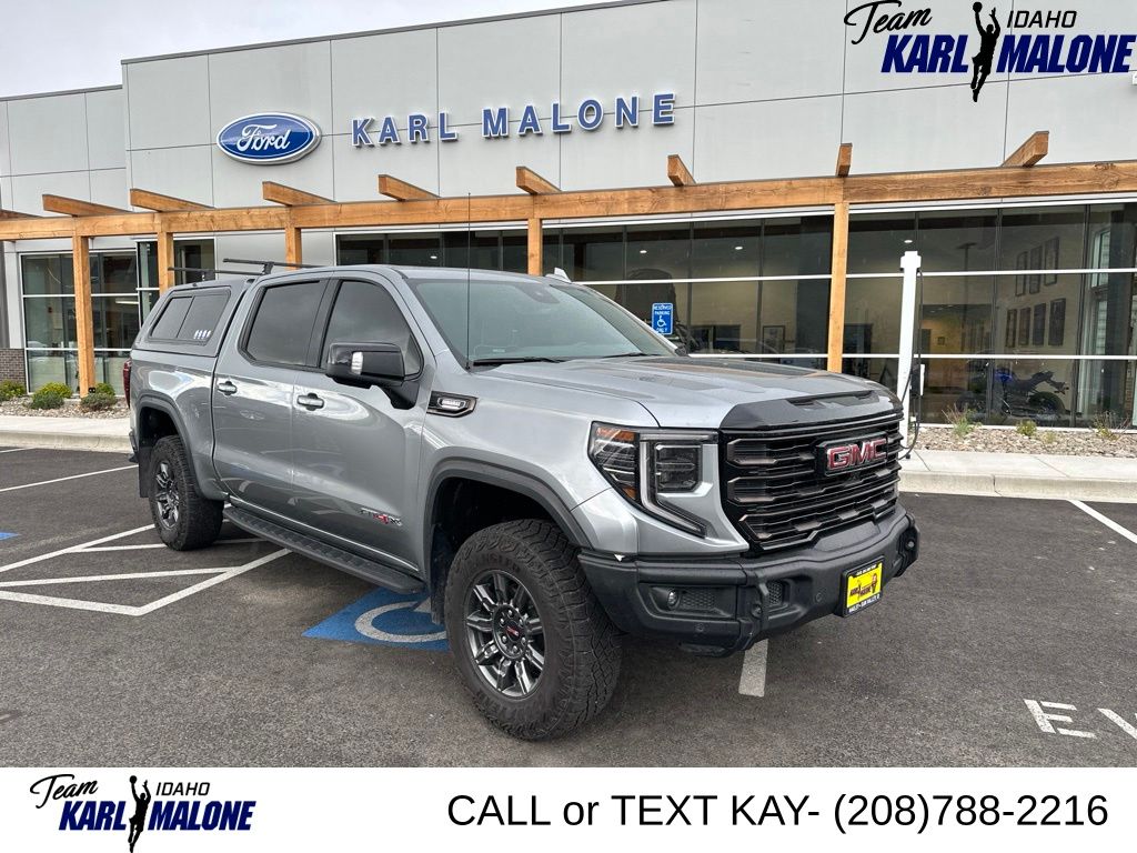 2025 GMC Sierra 4WD Crew Cab Short Box AT4X's photo
