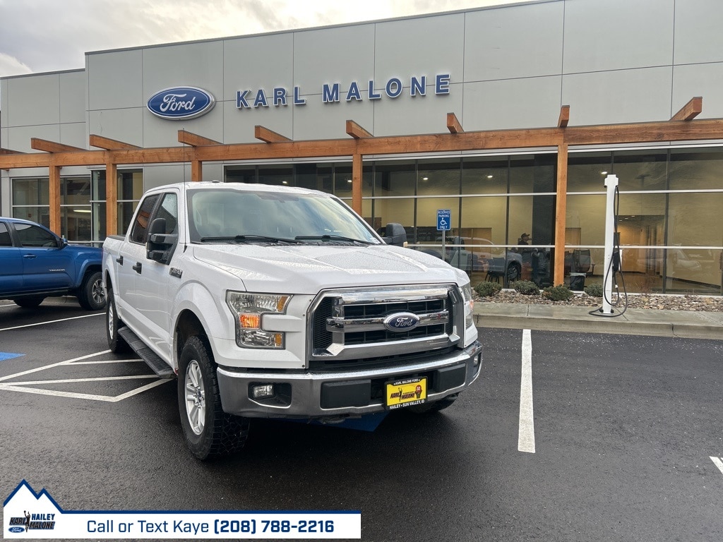 2015 Ford F-150 XLT's photo