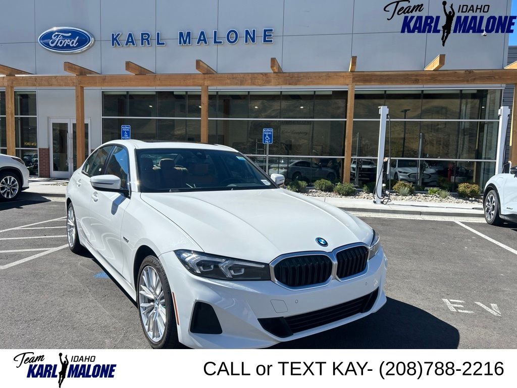 2023 BMW 3 Series 330e xDrive