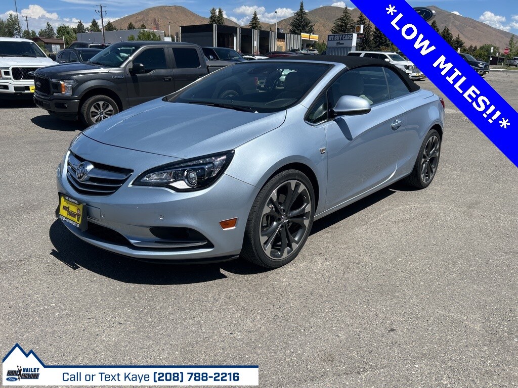 2017 Buick Cascada Premium photo 3