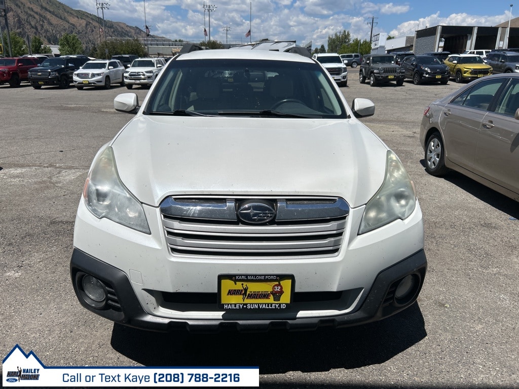 Used 2014 Subaru Outback 2.5i Limited with VIN 4S4BRBKC1E3241813 for sale in Hailey, ID