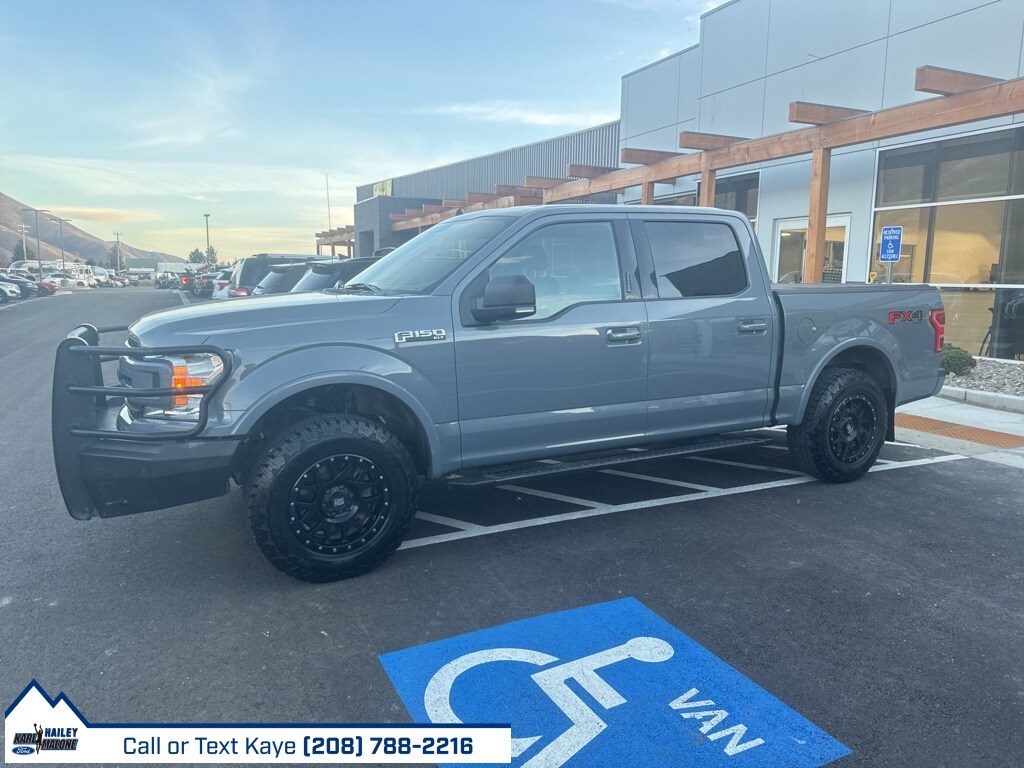 2019 Ford F-150 XLT photo 3