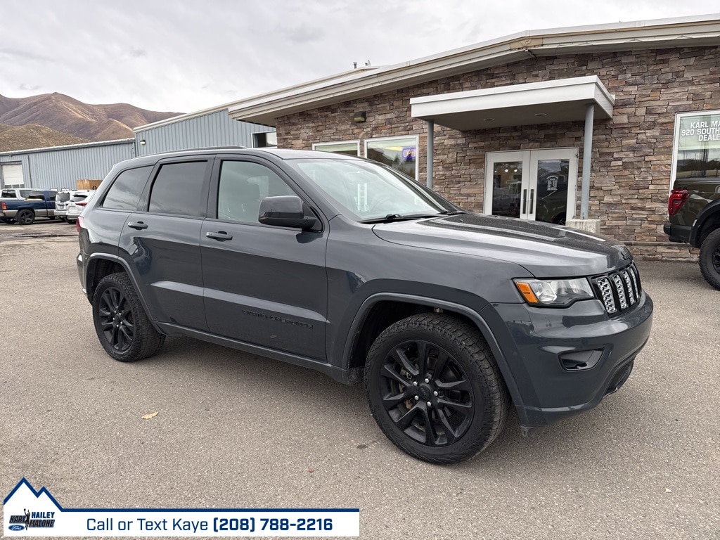 2017 Jeep Grand Cherokee Altitude