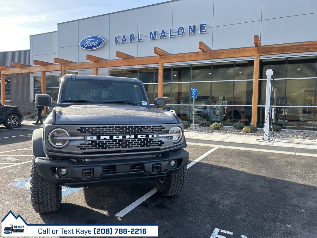 2025 Ford Bronco Badlands's photo