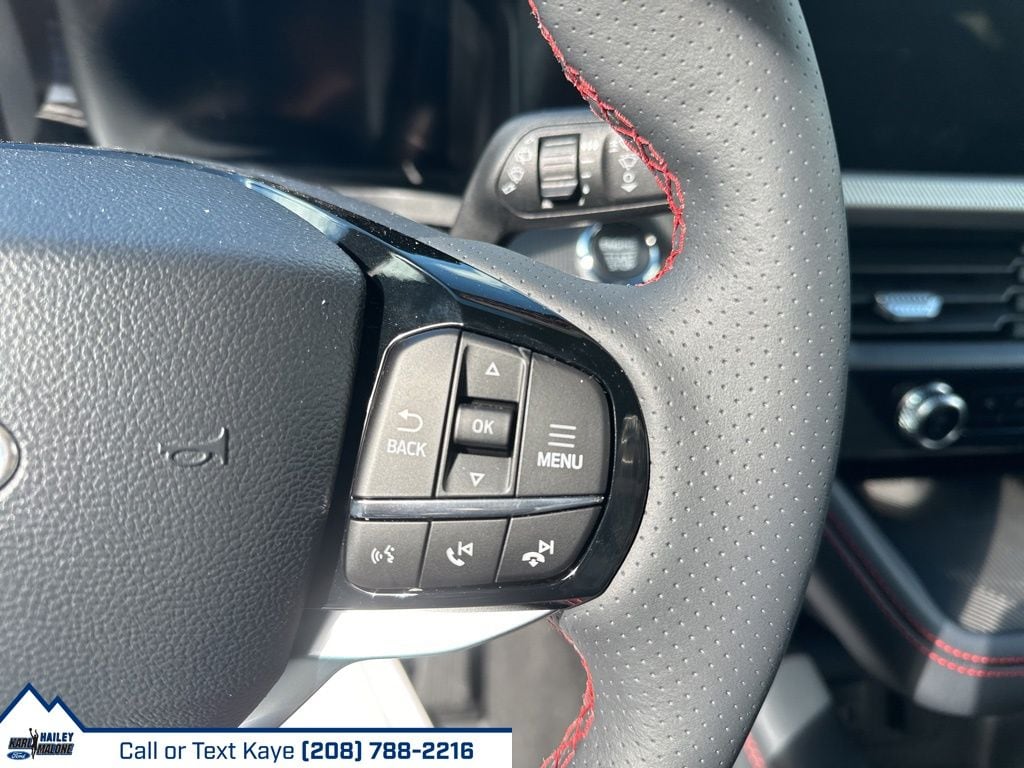 2026 Ford Explorer ST-Line - Photo 23