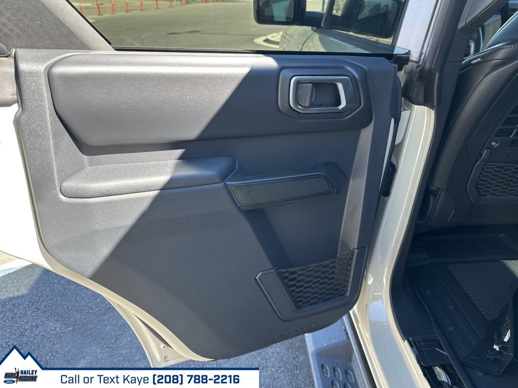 2025 Ford Bronco 4-Door Badlands - Photo 13