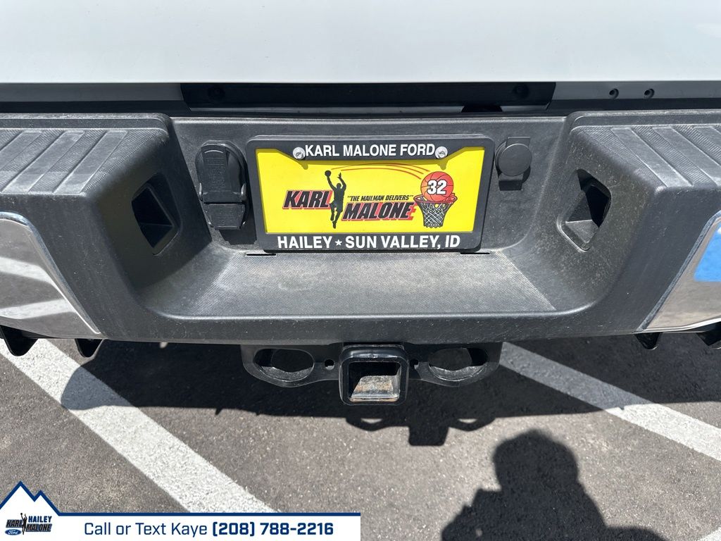 2025 Ford F-350 Super Duty XLT - Photo 6