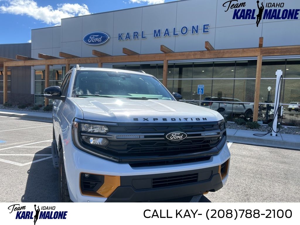 2026 Ford Expedition Tremor 4x4's photo
