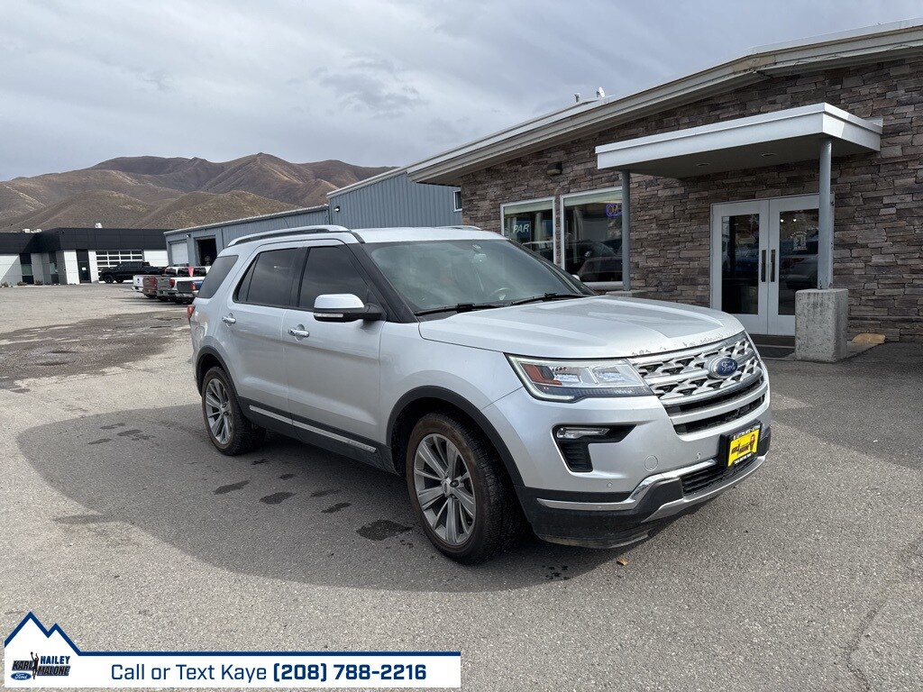 2018 Ford Explorer Limited photo 2