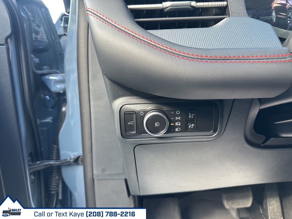 2026 Ford Explorer ST-Line - Photo 20