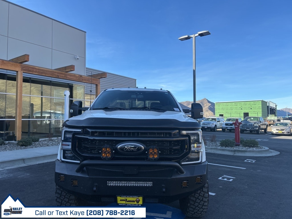 Used 2022 Ford F-250SD Lariat Truck