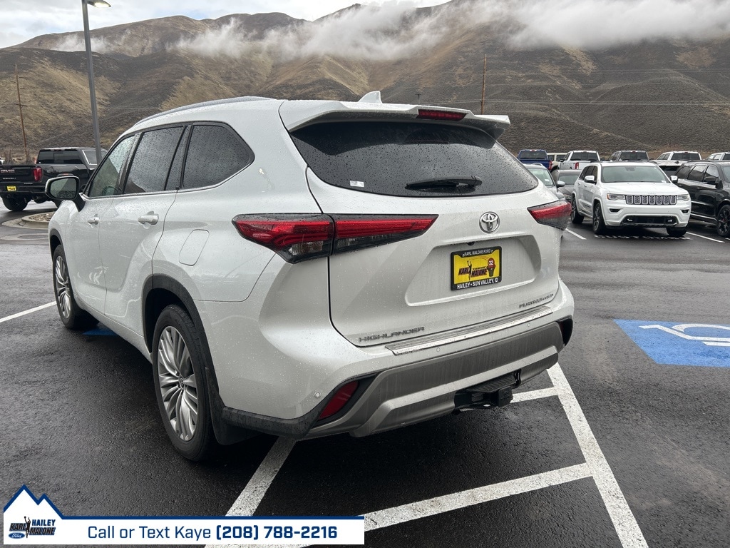 2023 Toyota Highlander Limited Platinum XLE XSE photo 3