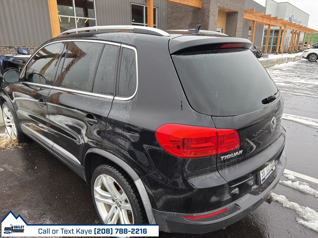 2012 Volkswagen Tiguan SEL photo 3
