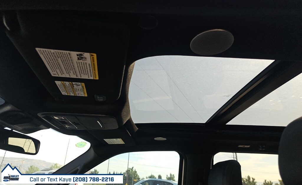 2023 Ford F-150 Lariat photo 3