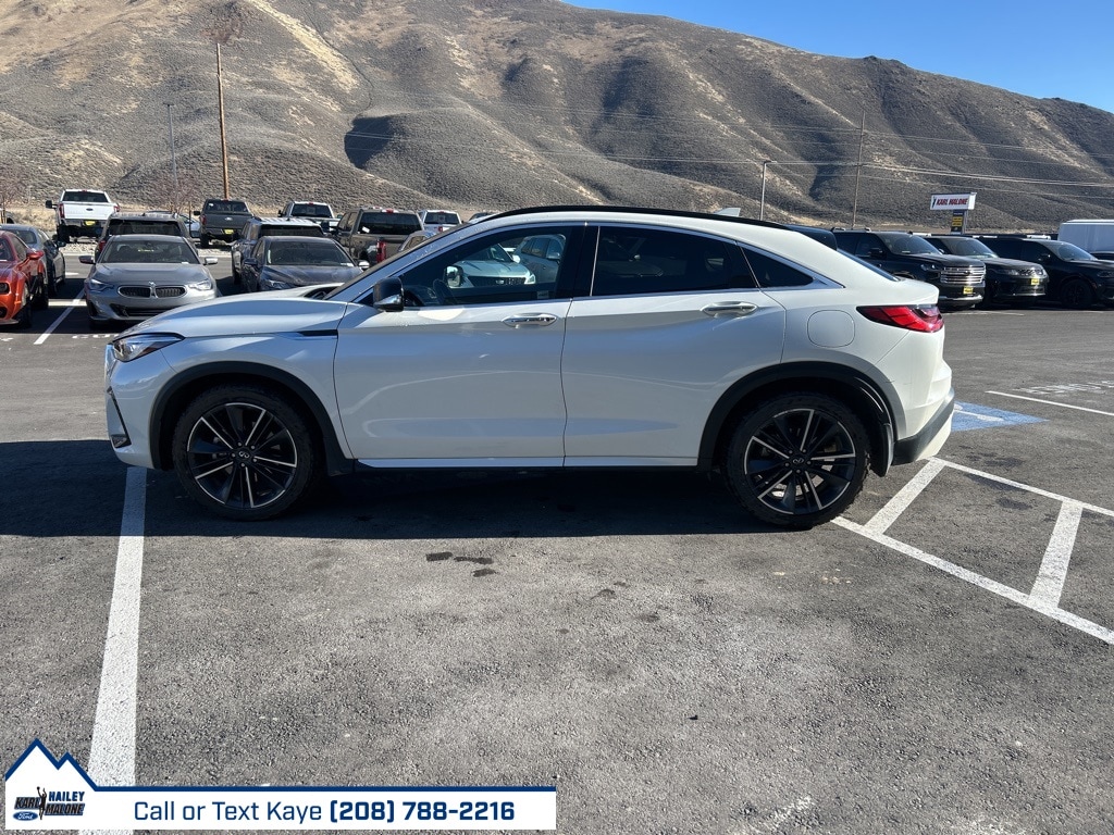 2023 Infiniti QX55 Sensory photo 2