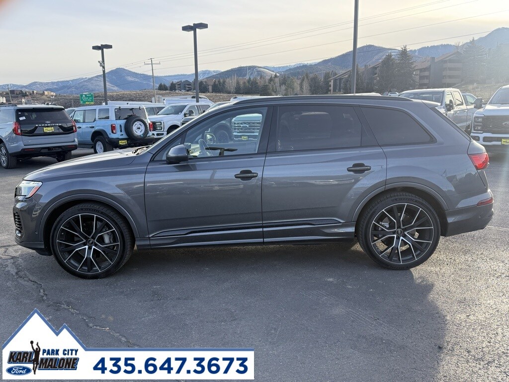 2025 Audi Q7 55 Prestige photo 3