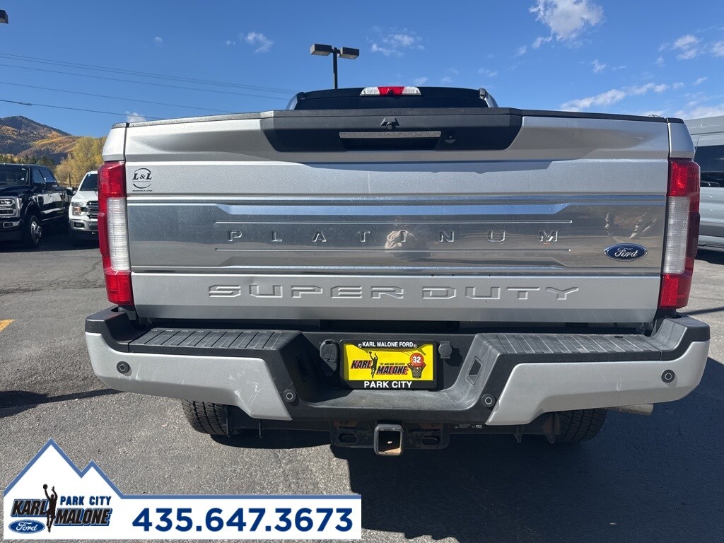2017 Ford F-350 Platinum photo 4