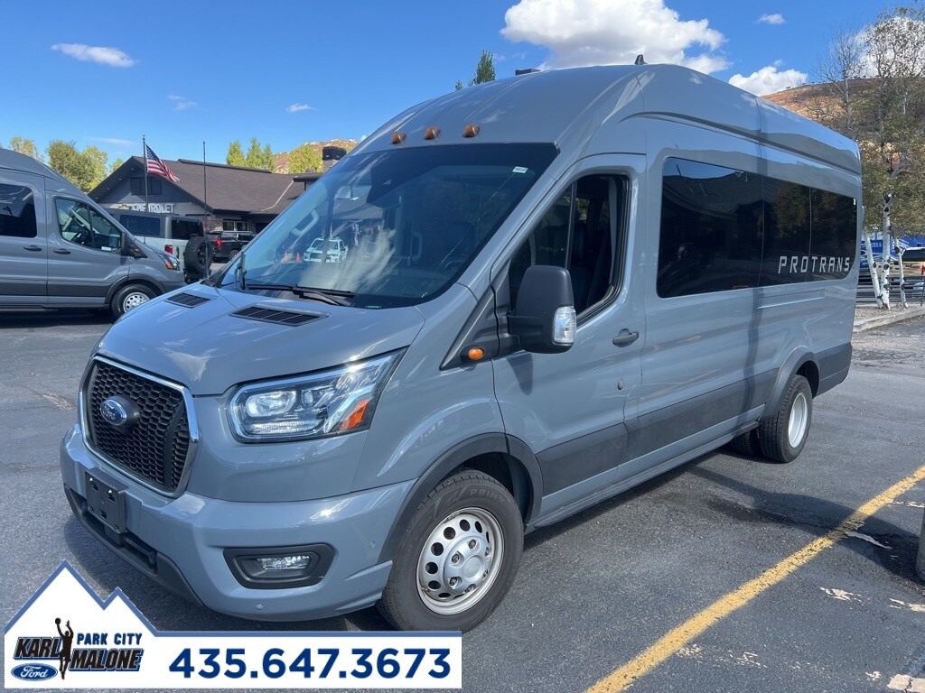 2023 Ford Transit photo 3