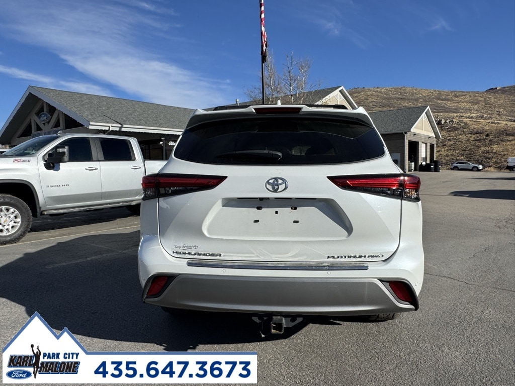Used 2022 Toyota Highlander Platinum SUV