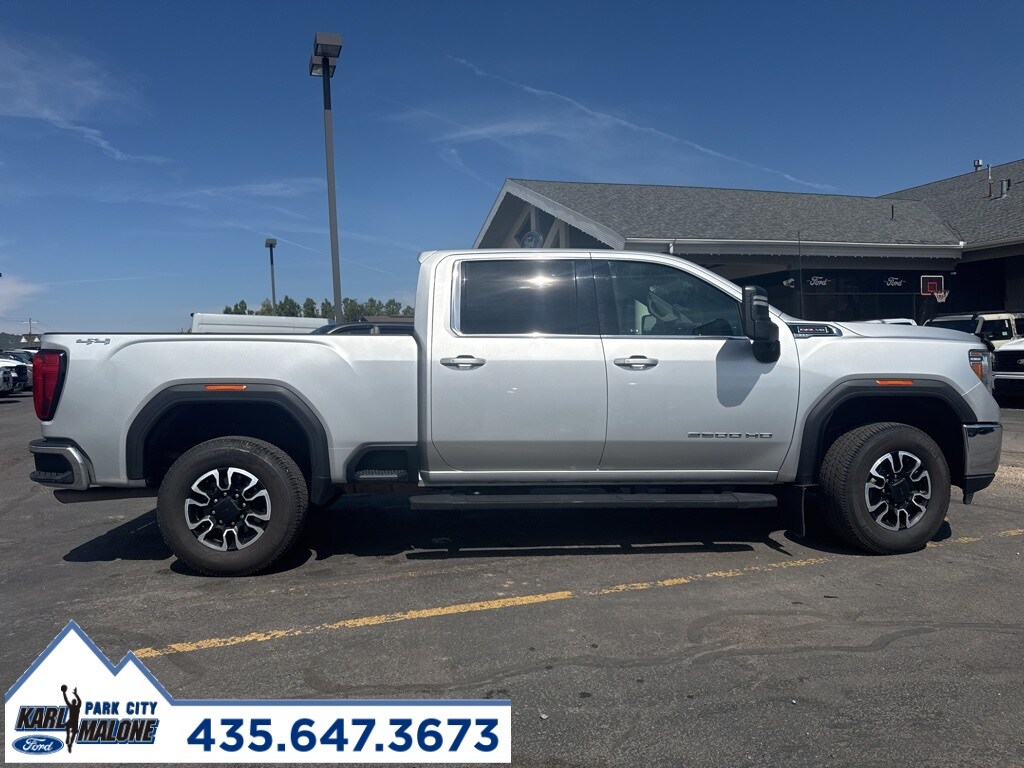 2020 Gmc Sierra SLE photo 2