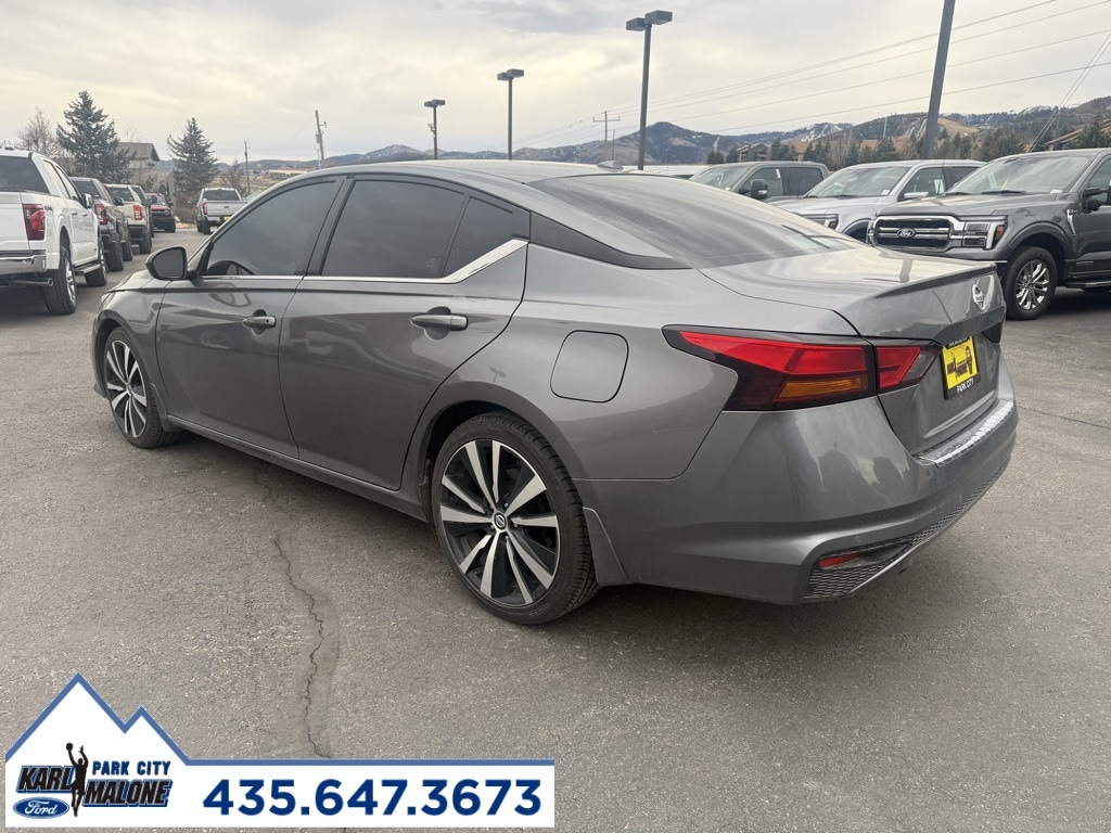 Used 2022 Nissan Altima 2.5 SR Sedan