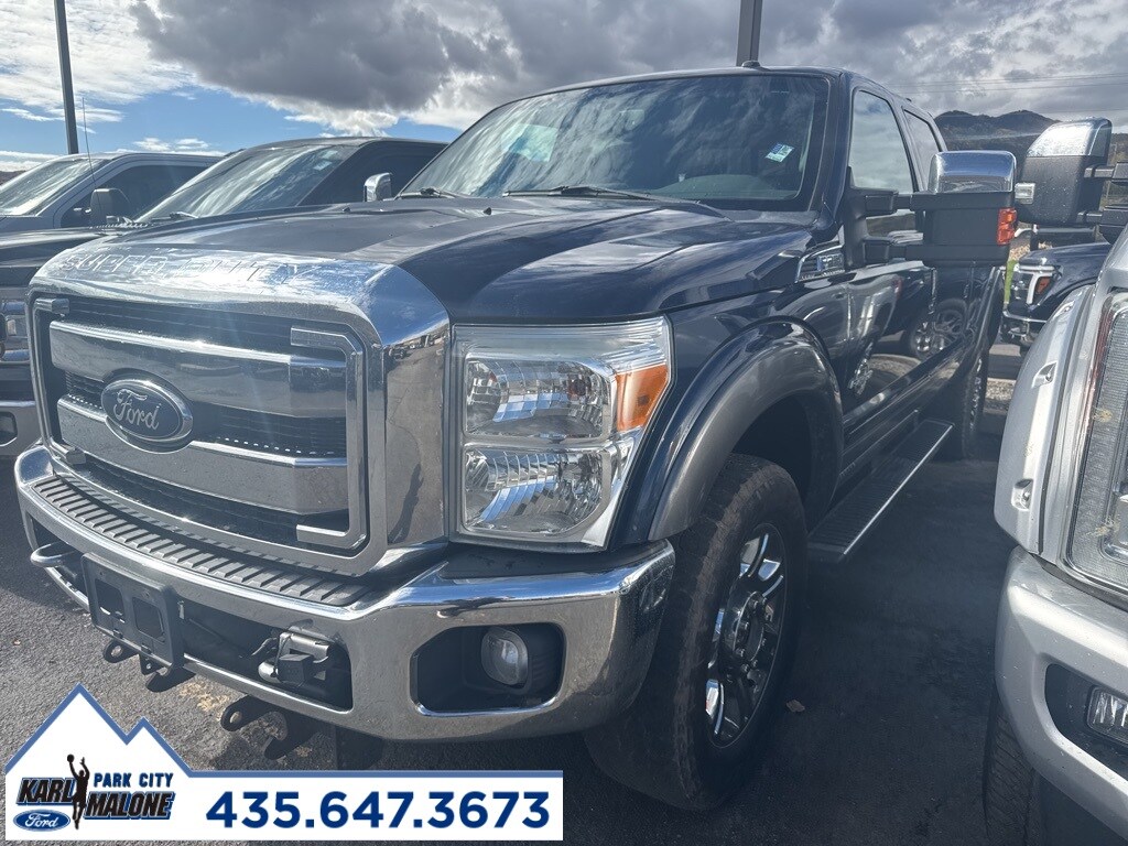2013 Ford F-350 Lariat photo 3