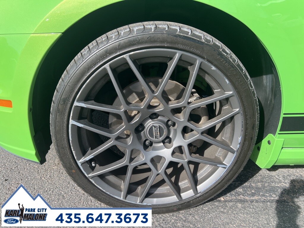 2013 Ford Mustang GT photo 3