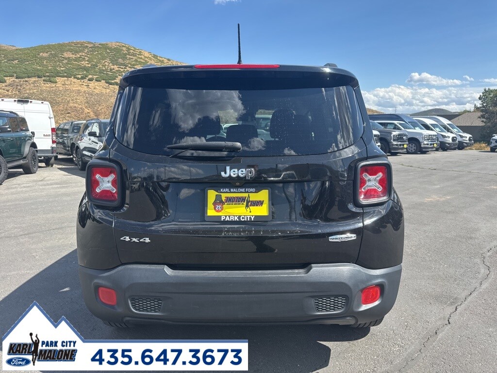 2016 Jeep Renegade Latitude photo 3