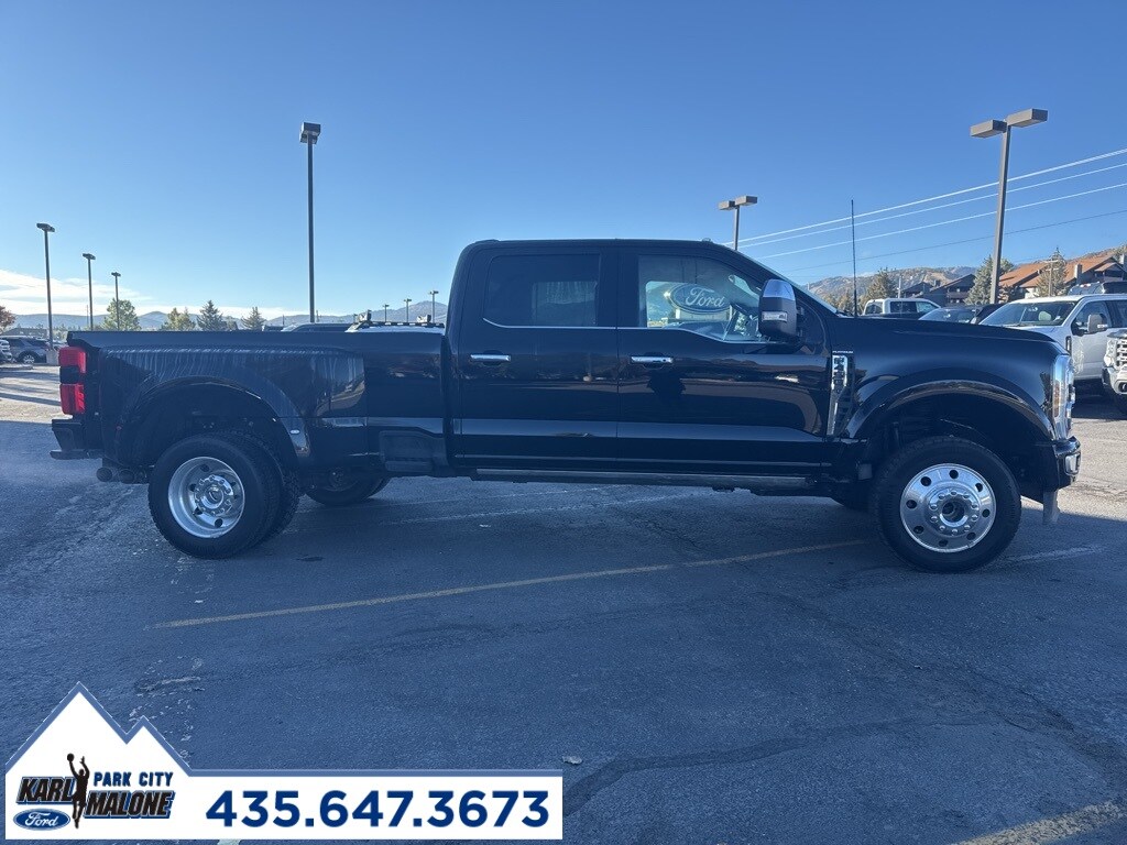 2024 Ford F-450 photo 2