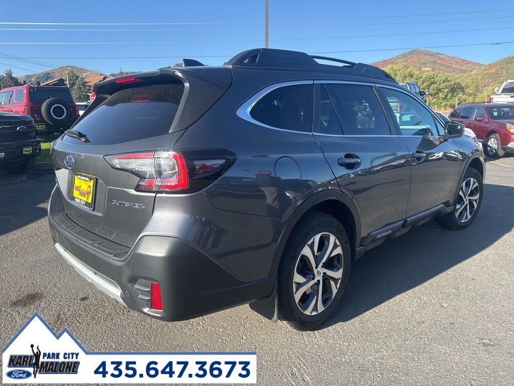 2022 Subaru Outback Limited photo 3