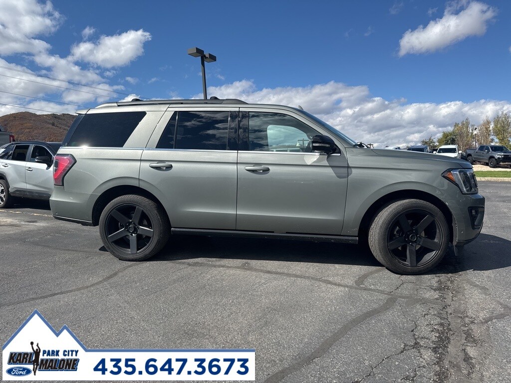 2019 Ford Expedition Limited photo 2