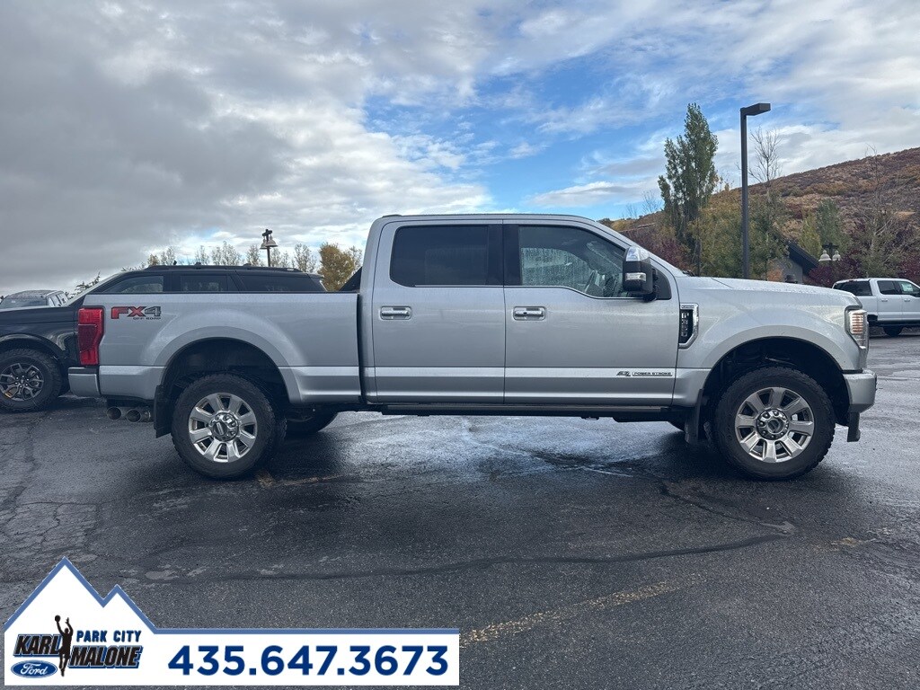 2022 Ford F-350 photo 2