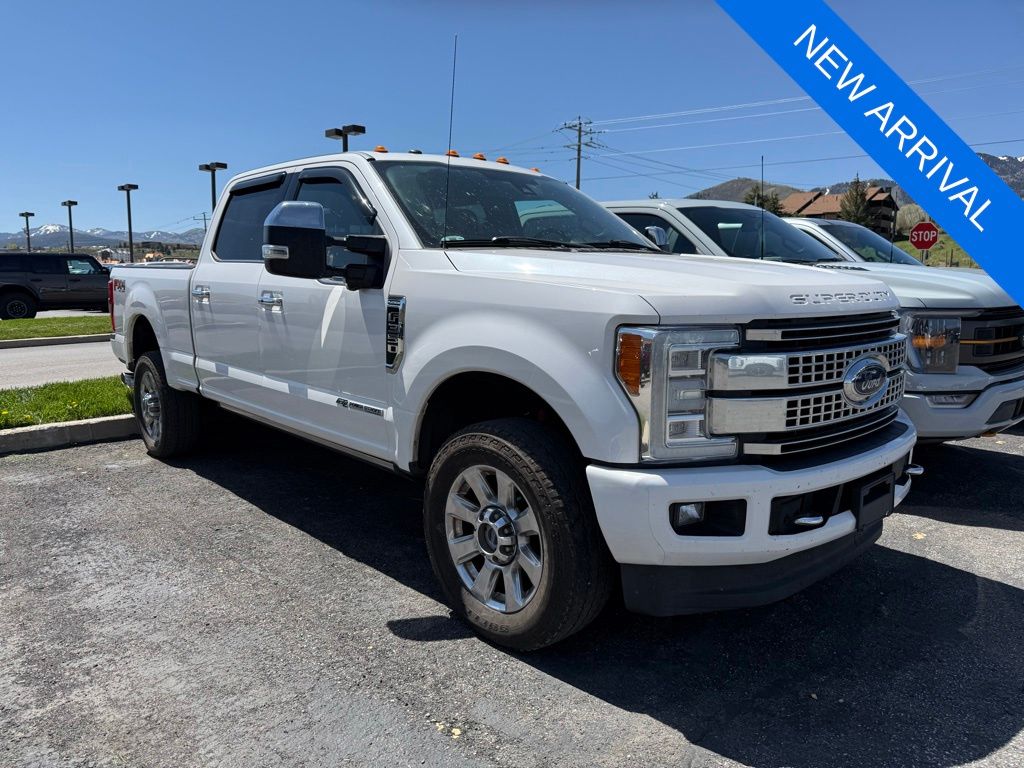 2017 Ford F-350 Platinum 4x4 Crew Cab 176 in SRW's photo
