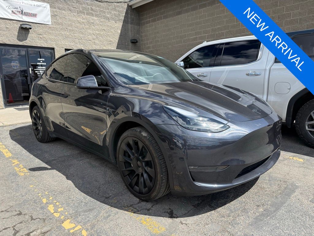 2024 Tesla Model Y Long Range Dual Motor All-Wheel Drive's photo