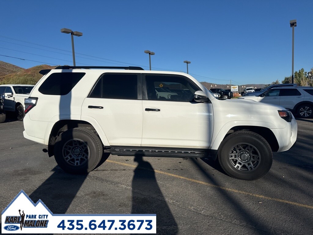 2020 Toyota 4Runner Venture Special Edition photo 2