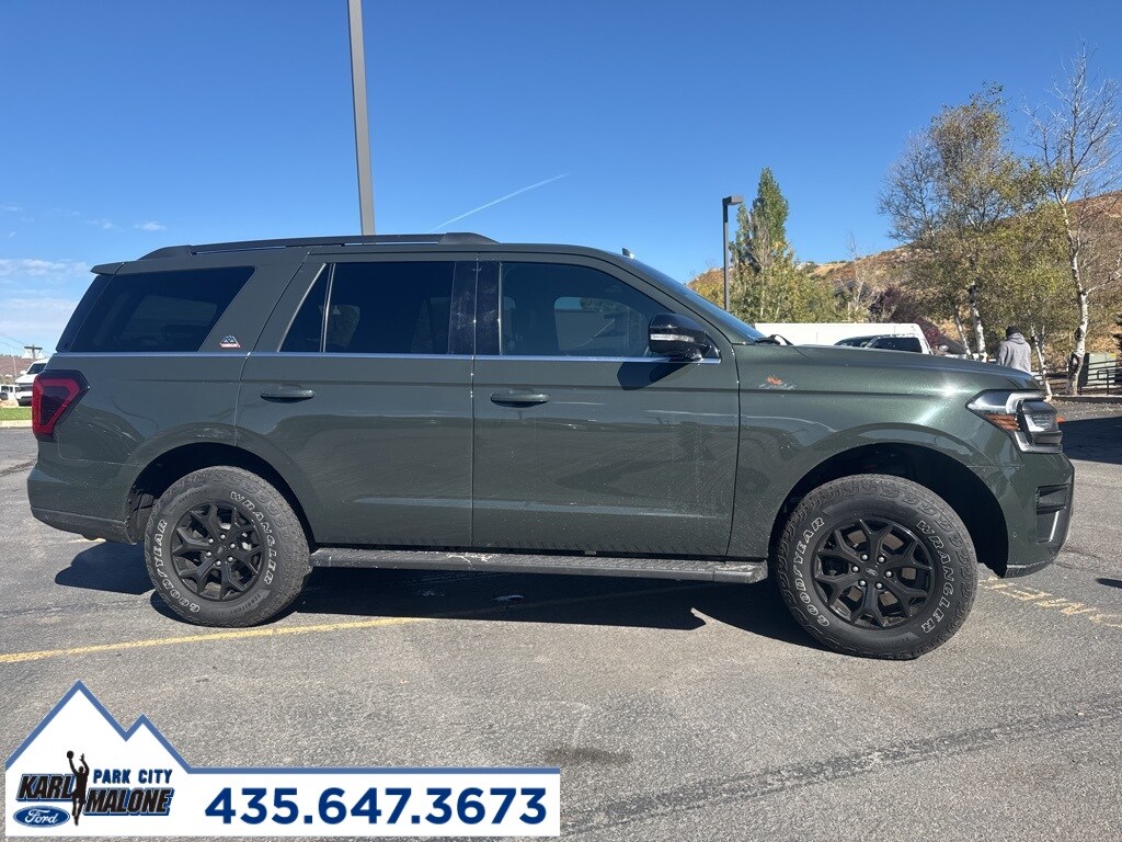 2022 Ford Expedition Timberline photo 2