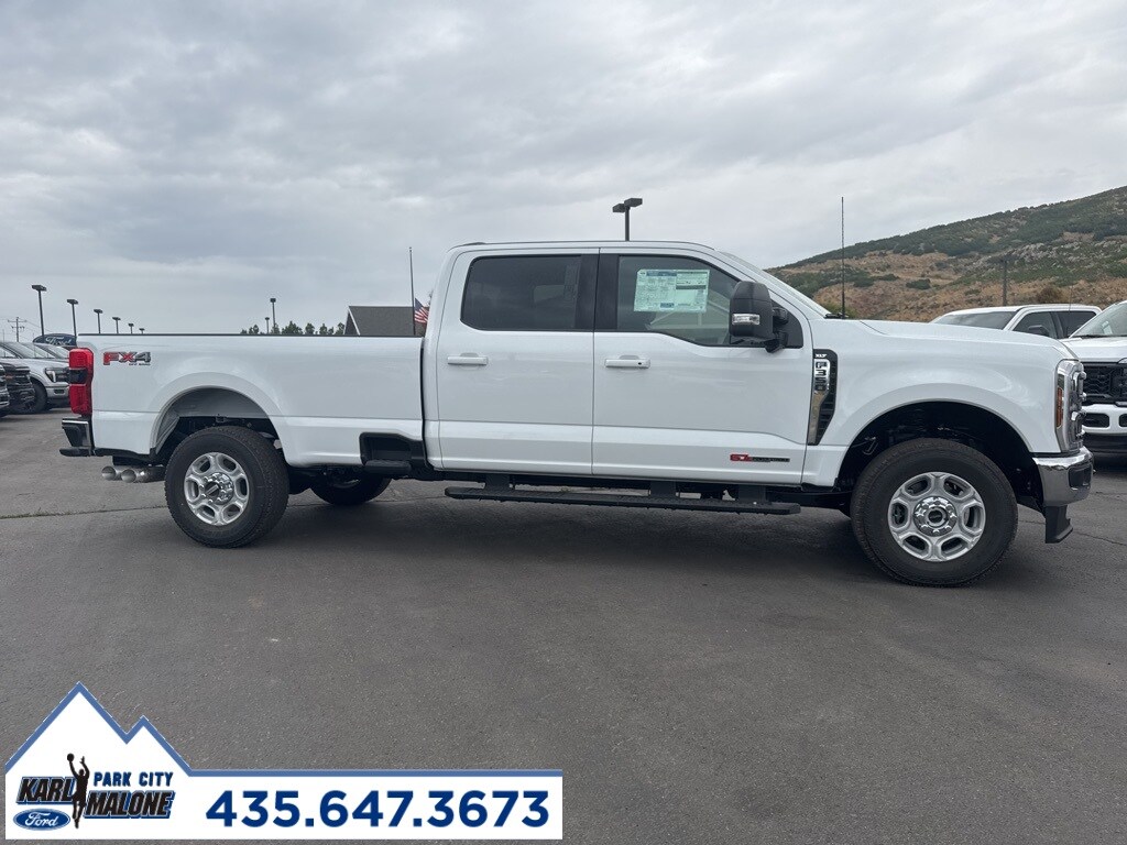 2026 Ford F-350 photo 2