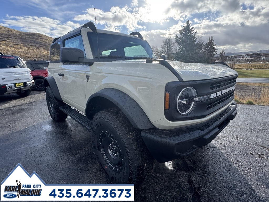 2025 Ford Bronco 2-Door Base's photo